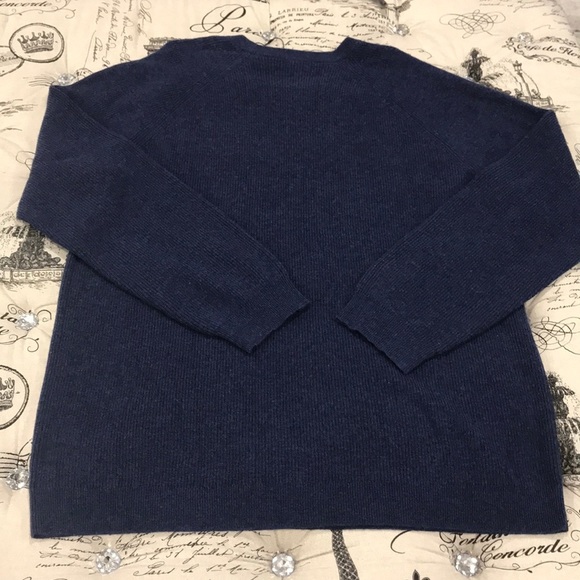 💥 Theory Raglan Sweater in Ribbed Cashmere - Picture 6 of 6